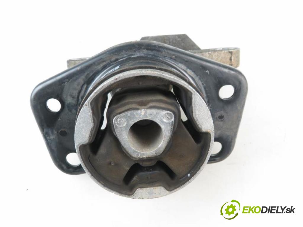 SMART FORFOUR (454) 1.5 CDI (454.001) OM 639.939 automatic  70 kW 95 km  AirBag prevodovky 2910A006/MR961612/MR961614 (Zavesenie motora)