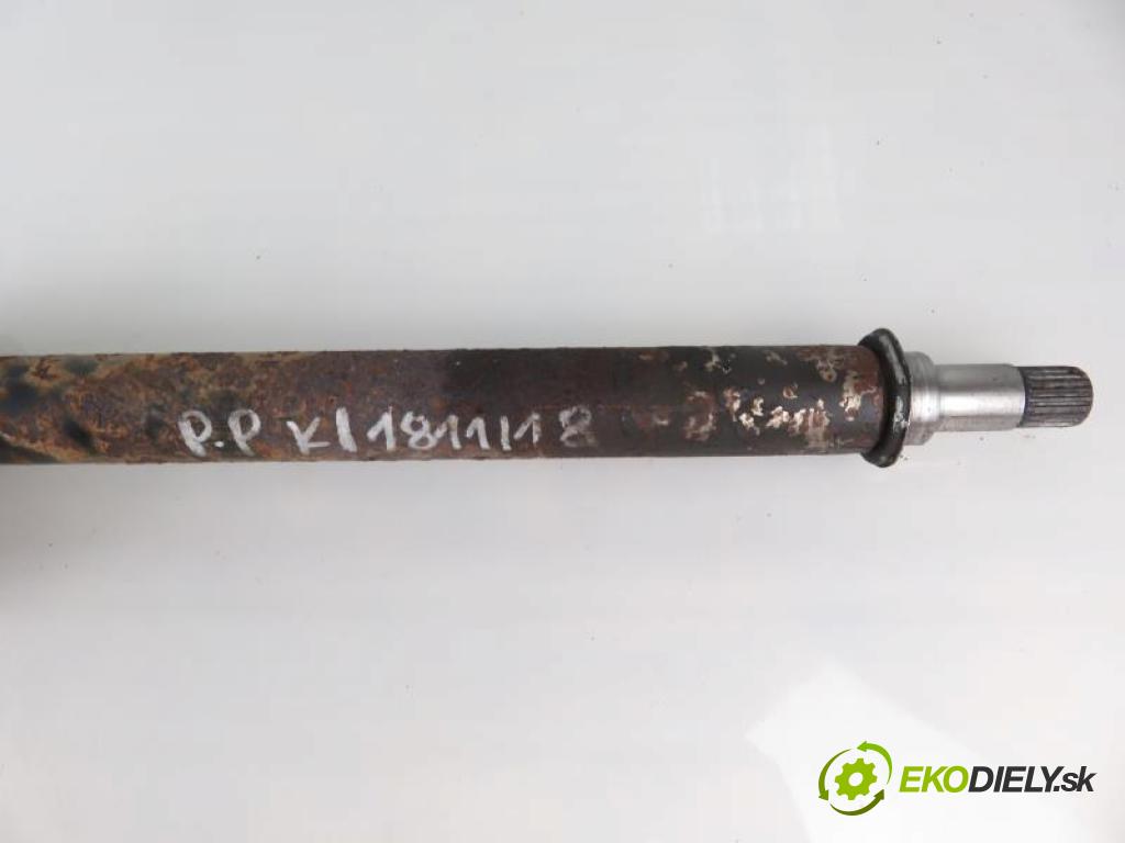 MERCEDES BENZ A W168 1.6 A 160 (168.033,168.133) M 166.960 automatic 5 stupňová 75 kW 102 km  Poloos PP  (Poloosy)