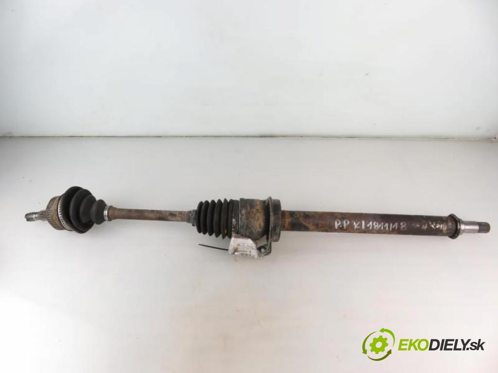 MERCEDES BENZ A W168 1.6 A 160 (168.033,168.133) M 166.960 automatic 5 stupňová 75 kW 102 km  Poloos PP  (Poloosy)