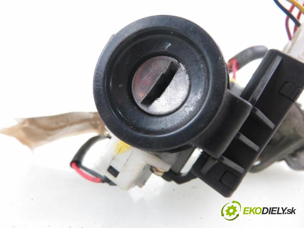 CHEVROLET KALOS AVEO T200 1.2 8V B12S1 manual 5 stupňová 53 kW 72 km  spinačka / zámky IT7IM800T/1176AIM800T/96540559 (Spínacie skrinky a kľúče)