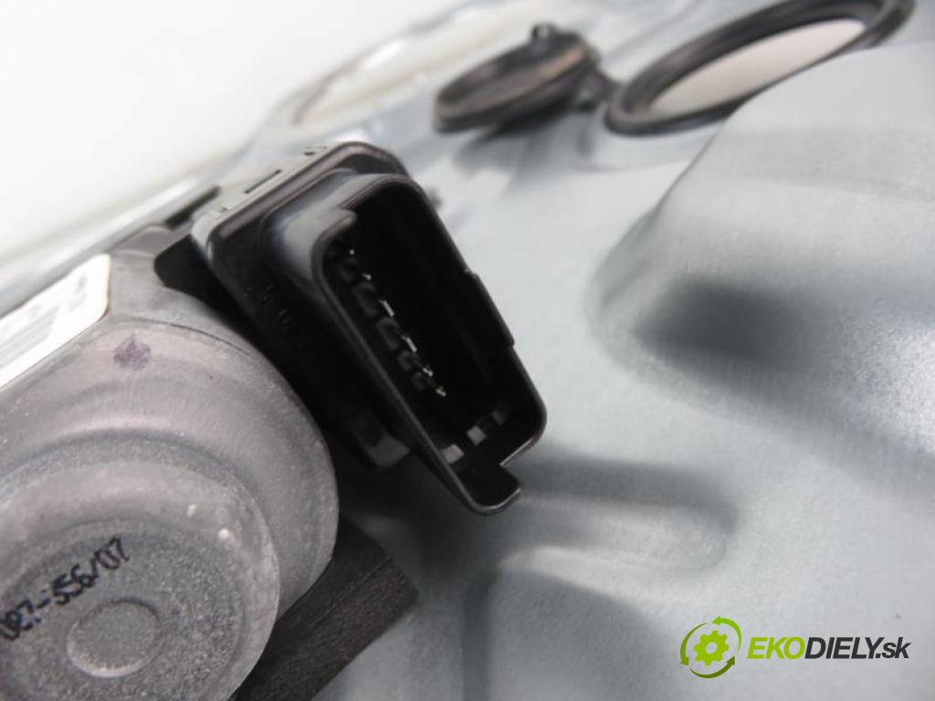 KIA PRO CEED I (ED) 2.0 CRDI 140 D4EA-F manual 5 stupňová 103 kW 140 km  Mechanizmus okien - 3D 824801H370/402184A (Mechanizmy sťahovania okna)