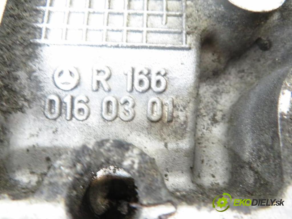 MERCEDES BENZ A W168 1.4 A 140 (168.031, 168.131) M 166.940 manual 5 stupňová 60 kW 82 km  hlava R1660160301 (Hlavy valcov)