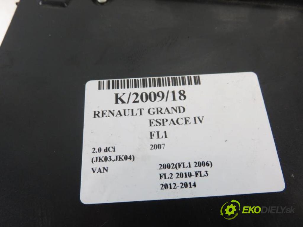RENAULT GRAND ESPACE IV FL1 2.0 dCi (JK03,JK04) M9R 760,M9R 761,M9R 762,M9R 763,M9R 815,M9R 859,M9R 812 manual 6 stupňová 127 kW 173 km  CZYTNIK navigácie 8200593241C (GPS navigácie)