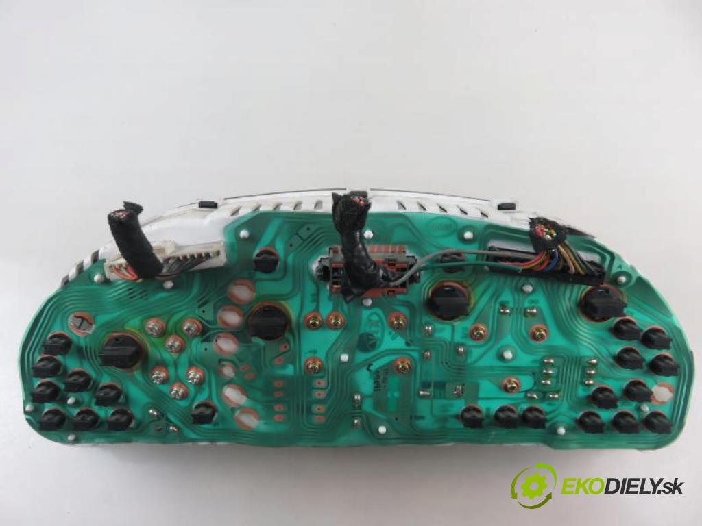 KIA SORENTO I 2.5 CRDI D4CB manual 5 stupňová 4X4 103 kW 140 km  prístrojovka elektrický 940033E087/1170508681 (Přístrojové desky, displeje)