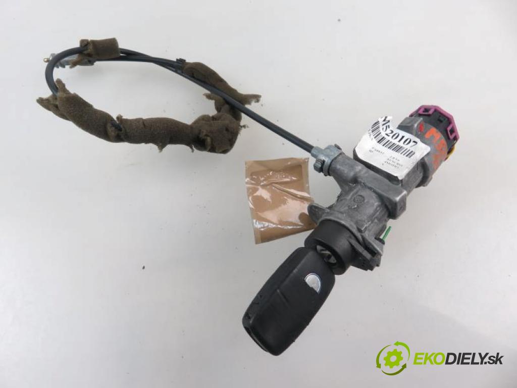 VW PASSAT B5 2.8 V6 SYNCRO/4MOTION AQD, ACK, AHA, ALG, APR automatic 5 stupňová Tiptronic 142 kW 193 km  spínačka 4B0905851 (Spínací skříňky a klíče)