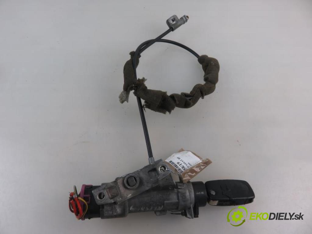 VW PASSAT B5 2.8 V6 SYNCRO/4MOTION AQD, ACK, AHA, ALG, APR automatic 5 stupňová Tiptronic 142 kW 193 km  spínačka 4B0905851 (Spínací skříňky a klíče)