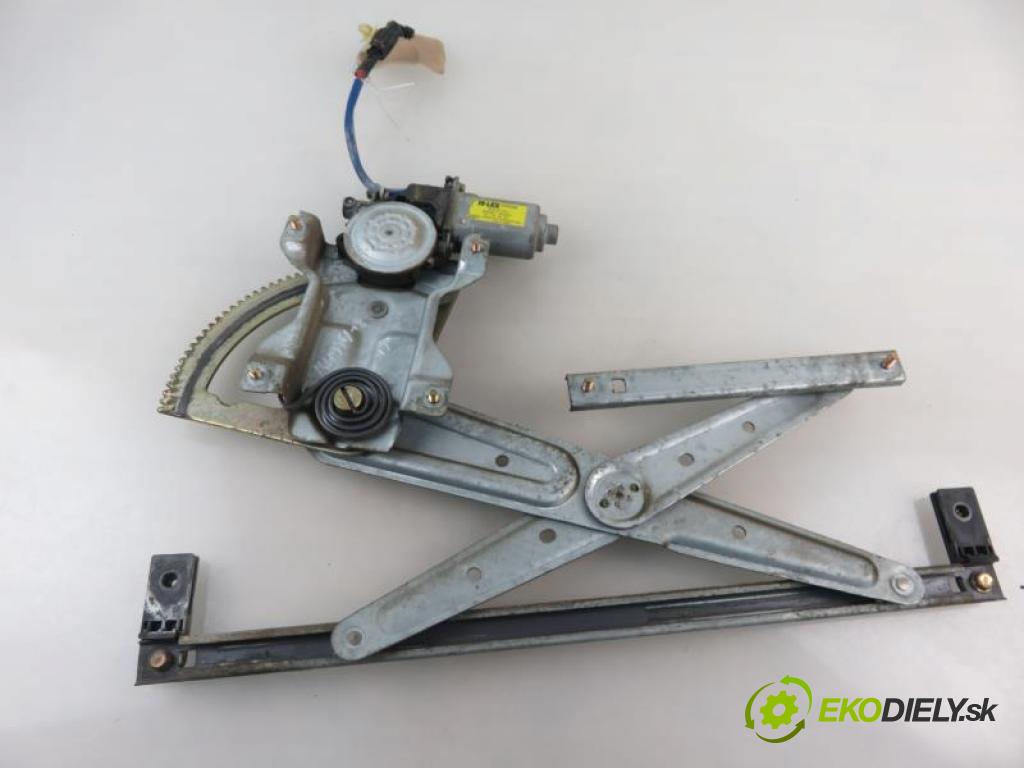 KIA SORENTO I 2.5 CRDI D4CB manual 5 stupňová 4X4 103 kW 140 km  mechanismus oken 824603E000