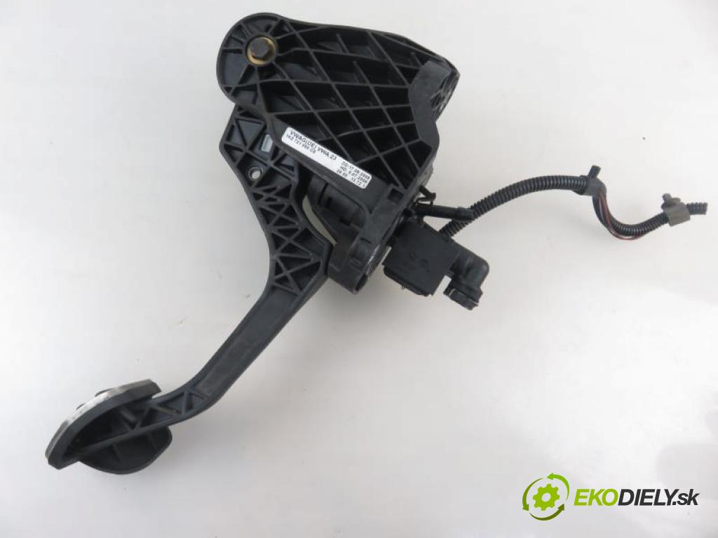 SKODA OCTAVIA II 2.0 TDI RS BMN, CEGA manual 6 stupňová 125 kW 170 km  PEDAL spojky 1K2721059CE/1K0721756/1K2721318B (Pedále)