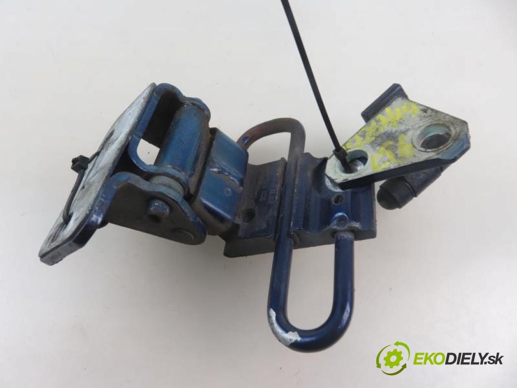 VW PASSAT B6 1.9 TDI BKC, BXE, BLS manual 5 stupňová 77 kW 105 km  závěs dveře LT 3C9833411 (Závěsy)