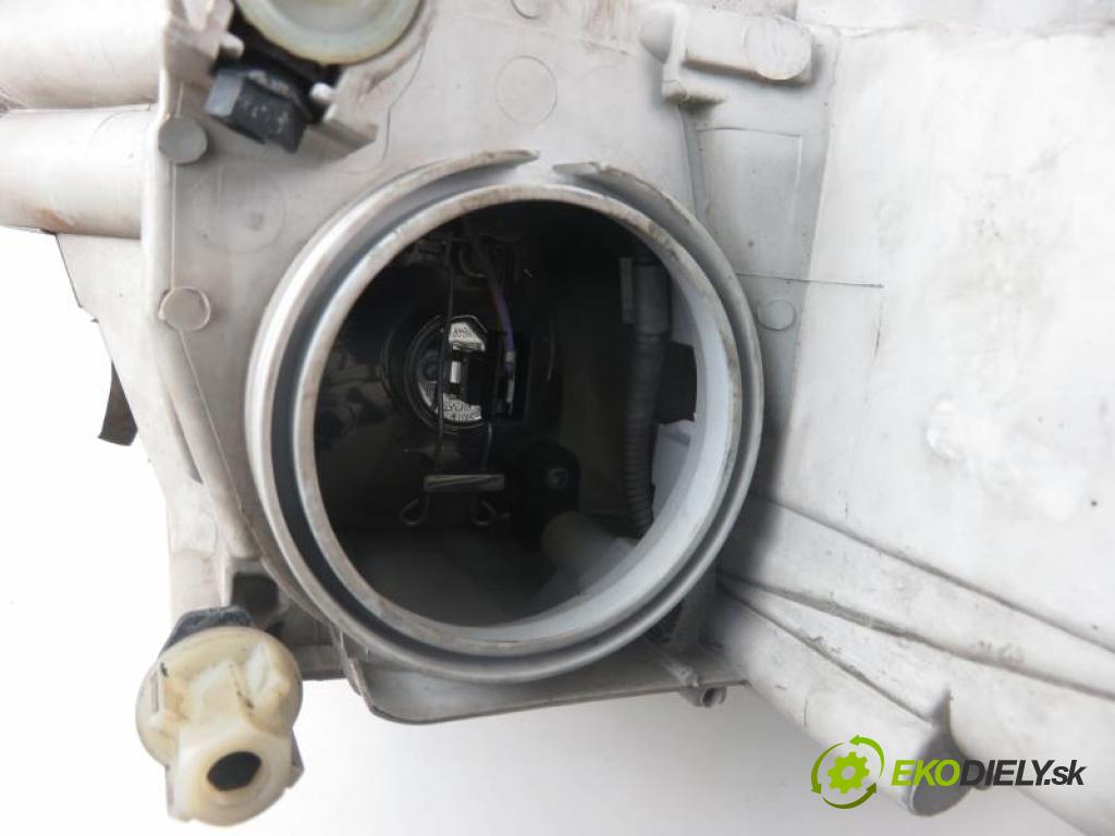 SKODA OCTAVIA II 2.0 TDI RS BMN, CEGA manual 6 stupňová 125 kW 170 km  Svetlo LP 1Z2941015A (Svetlá predné)