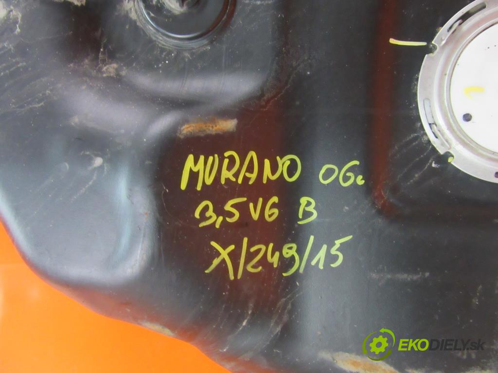 NISSAN MURANO (Z50) 3.5 V6 4X4 VQ35DE   172 kW 234 km  Nádržka paliva benzín  (Nádrže)
