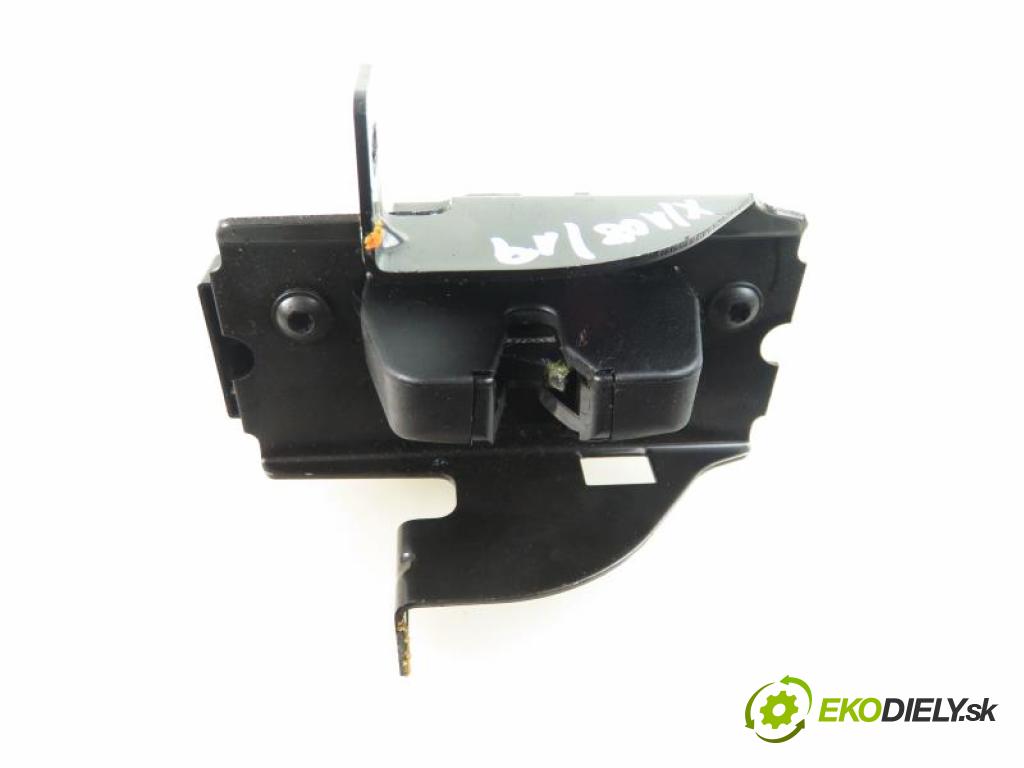 CITROEN C4 Grand Picasso I (UA_) 2.0 HDI 138 RHR (DW10BTED4), RHJ (DW10BTED4) automatic 6 stupňová 100 kW 136 km  zámok okna dverí zadnej 9660403680 (Zámky)