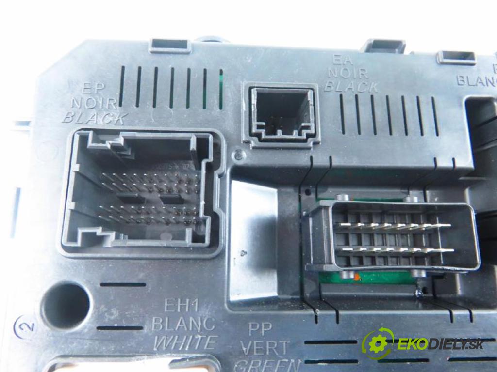 CITROEN C4 Grand Picasso I (UA_) 1.6 HDI 9HZ (DV6TED4), 9HY (DV6TED4) manual 5 stupňová 80 kW 109 km  MODUL BSI 9664968980/281197595/281215385A (Pojistkové skříňky)