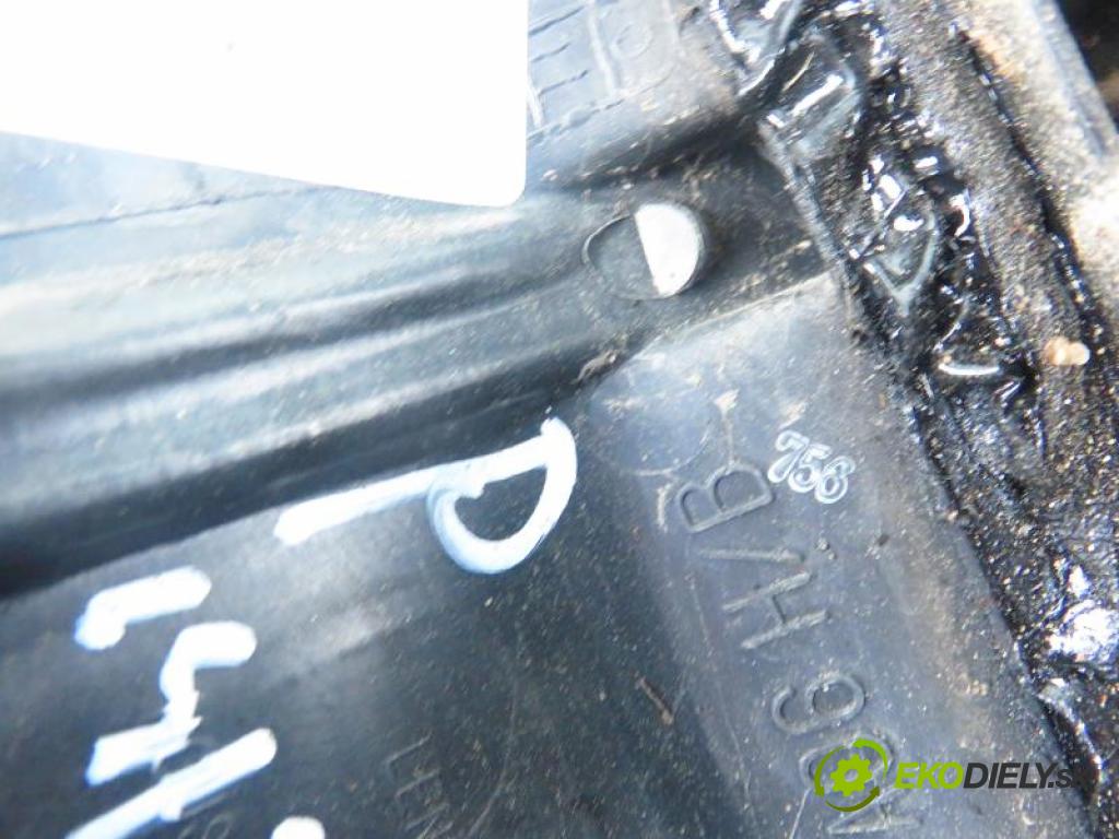 NISSAN ALMERA I N15 2.0 D CD20 manual 5 stupňová 55 kW 75 km  Svetlo pravé zadné  (Svetlá zadné)