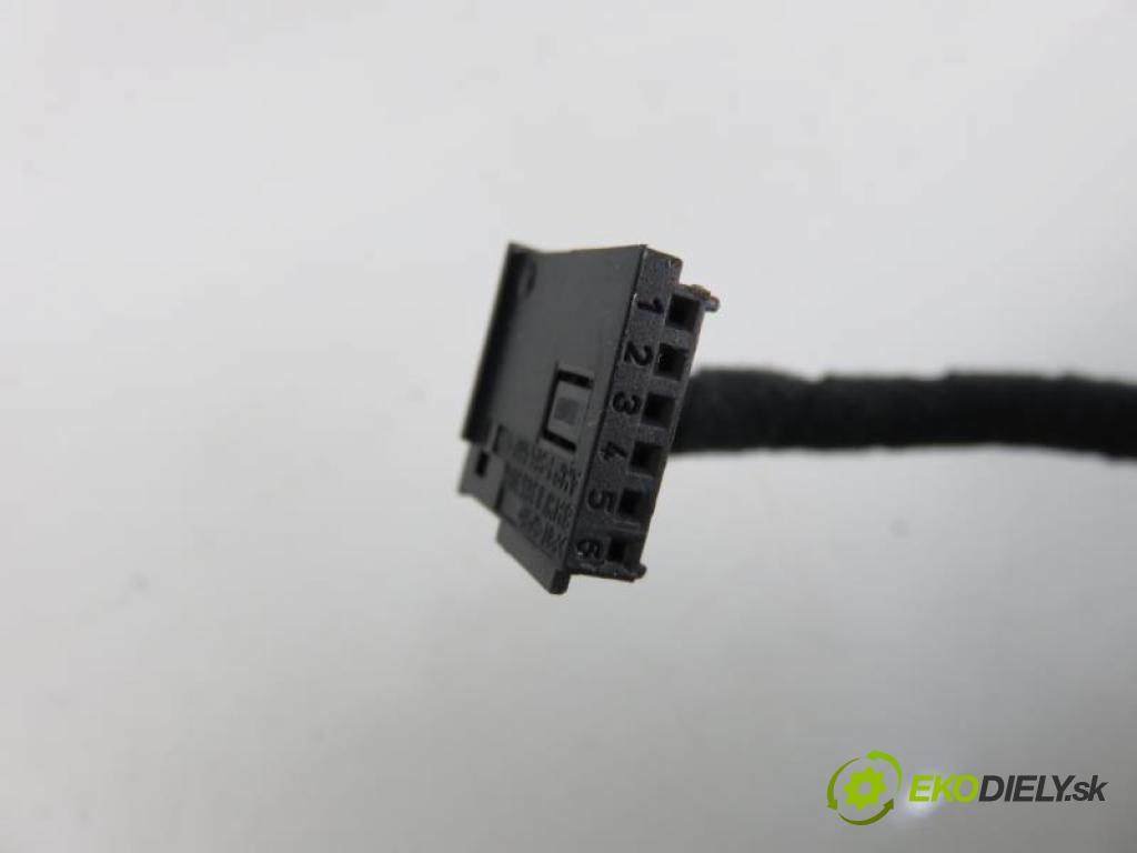 VW PASSAT B5 FL 1.9 TDI PD AVF,AWX automatic 5 stupňová 96 kW 130 km  strešné okno 4B5877041T/4B0959951B (Sklá strešné)