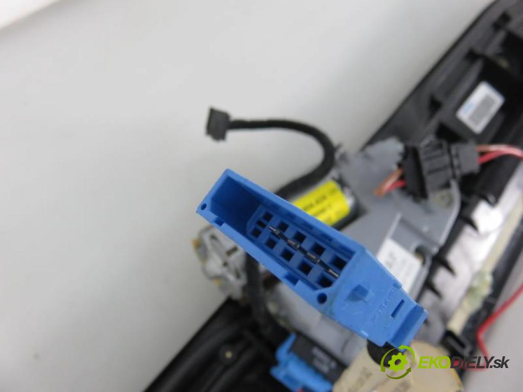 VW PASSAT B5 FL 1.9 TDI PD AVF,AWX automatic 5 stupňová 96 kW 130 km  strešné okno 4B5877041T/4B0959951B (Sklá strešné)