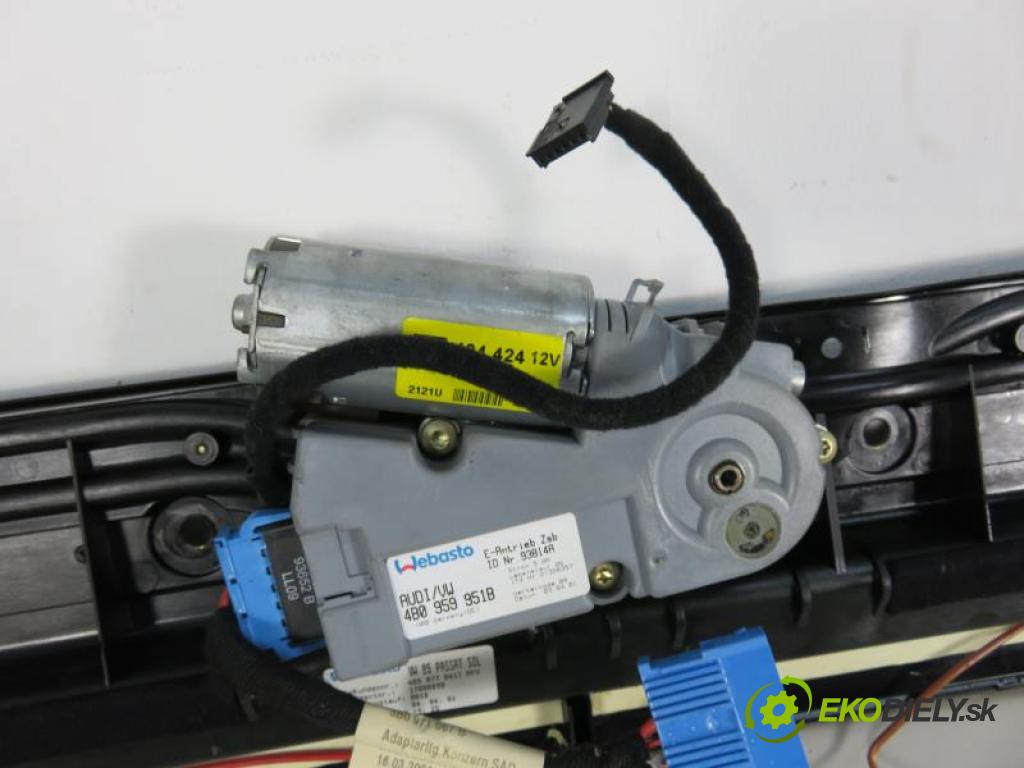 VW PASSAT B5 FL 1.9 TDI PD AVF,AWX automatic 5 stupňová 96 kW 130 km  strešné okno 4B5877041T/4B0959951B (Sklá strešné)