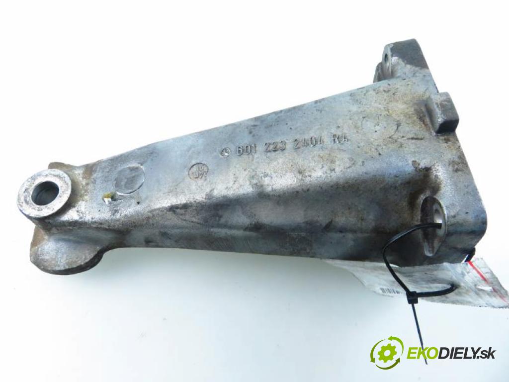 MERCEDES BENZ T1/TN 410 D (611.467, 611.468) OM 602.940 manual 5 stupňová 70 kW 95 km  Uchytenie Motor 6012232404/6012232404R4 (Držiaky motora)