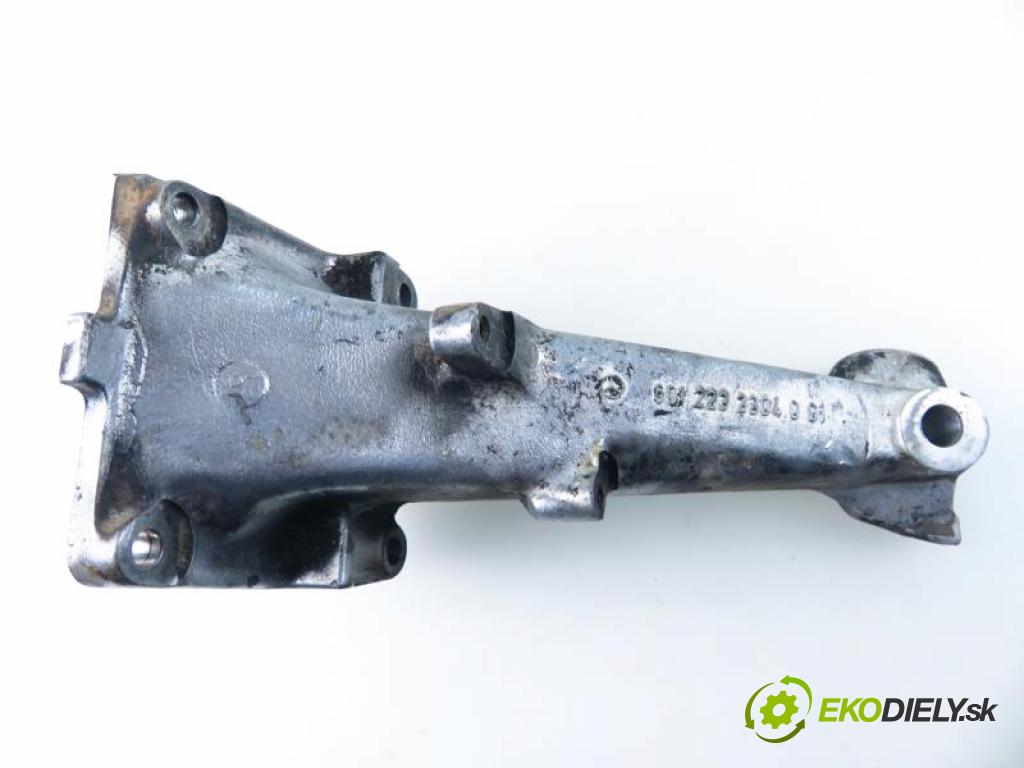 MERCEDES BENZ T1/TN 410 D (611.467, 611.468) OM 602.940 manual 5 stupňová 70 kW 95 km  Uchytenie Motor 6012232304/60122323040G1 (Držiaky motora)