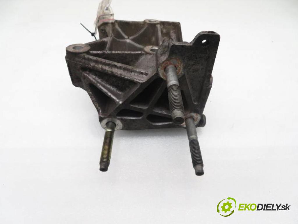 PEUGEOT 206 1.6 I NFZ (TU5JP) manual 5 stupňová 65 kW 89 km  Uchytenie Motor  (Držiaky motora)