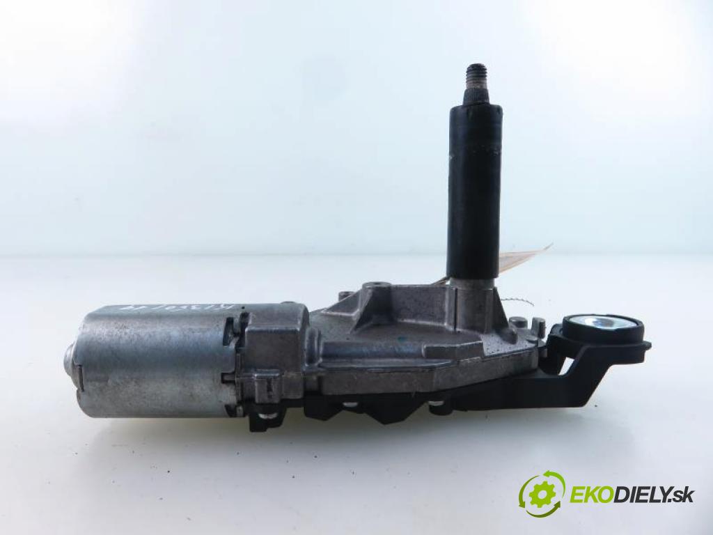 FORD FOCUS C-MAX 1.6 TDCI G8DB, G8DA manual 5 stupňová 80 kW 109 km  Motorček stierače zad. 3M51R17K441AE (Motorčeky stieračov predné)