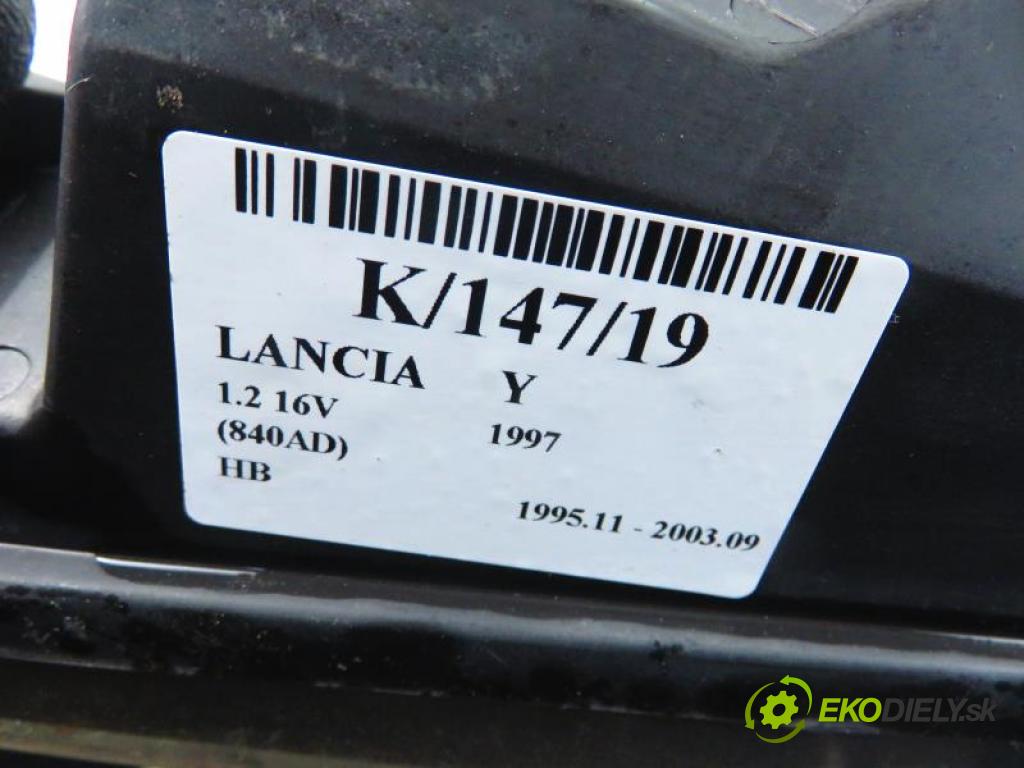 LANCIA Y 1.2 16V (840AD) 176 B9.000 manual 5 stupňová 63 kW 86 km  světlo PP  (Přední světla)