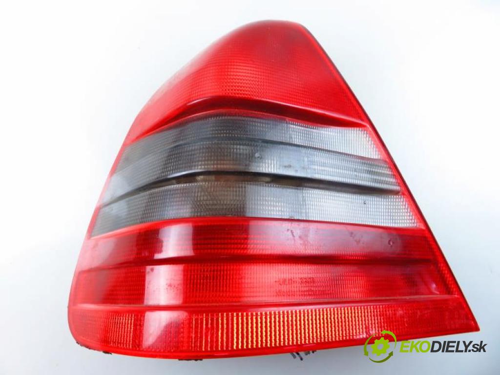 MERCEDES BENZ C W202 2.5 D C 250 D (202.125) OM 605.910 manual 5 stupňová 83 kW 113 km  Svetlo ľavé zadné 2028200964l (Svetlá zadné)