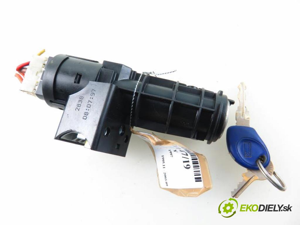 LANCIA Y 1.2 16V (840AD) 176 B9.000 manual 5 stupňová 63 kW 86 km  spínačka 06670 (Spínací skříňky a klíče)