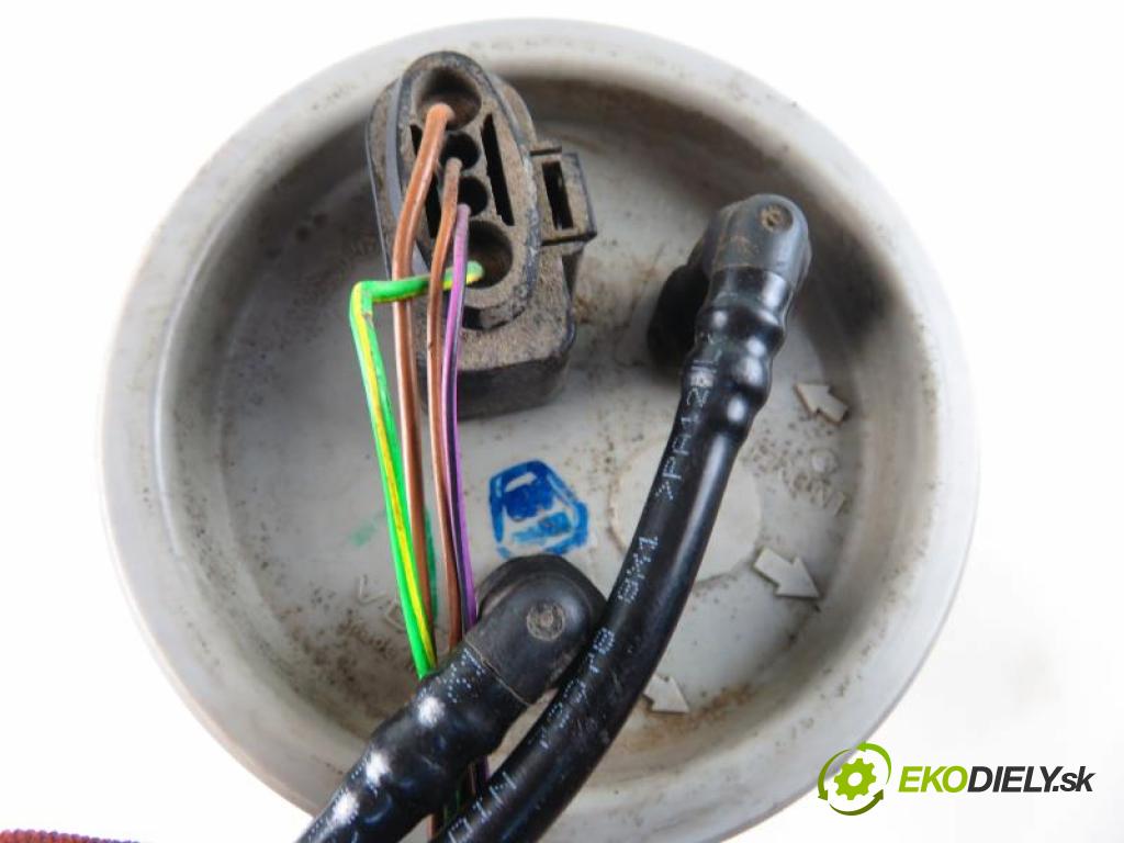 VW PASSAT B5 FL 1.9 TDI PD AVB manual 5 stupňová 74 kW 101 km  Pumpa paliva 3B0919050B/220212010002 (Palivové pumpy, čerpadlá, plaváky)