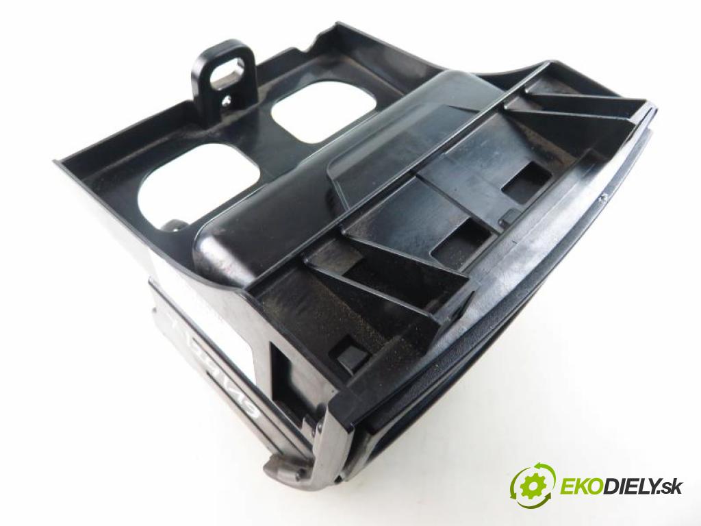 MERCEDES BENZ SPRINTER II 3-t (906) 209 CDI (906.611,906.613) OM 646.984 manual 6 stupňová 65 kW 88 km  popelník A9066800558/A9068100028/A9066890047 (Popelníky)