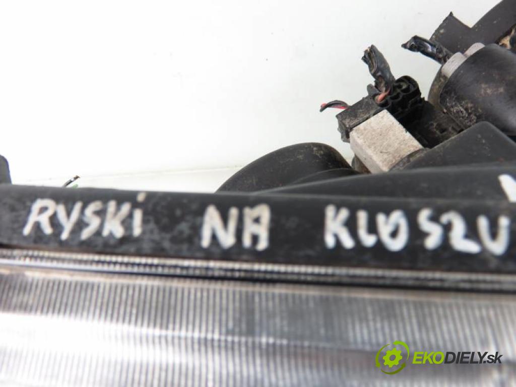NISSAN PRIMERA P11 FL 1.8 16V QG18DE manual 5 stupňová 84 kW 114 km  světlo PP 89003041/260109F500 (Přední světla)