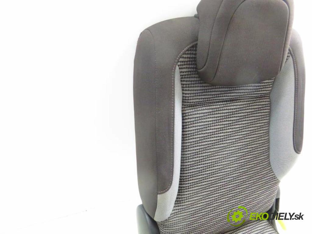 PEUGEOT PARTNER II sedadlo - - instalace