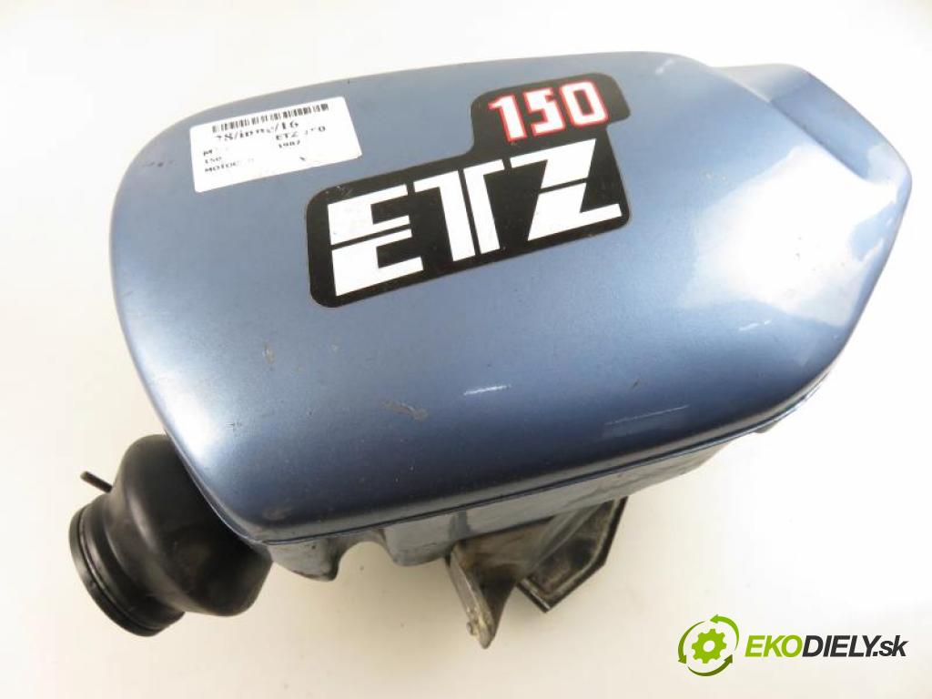MZ ETZ 150 150  manual 5 - stupňová 10 kW 12 km  obal filtra vzduchu  (Kryty filtrů)
