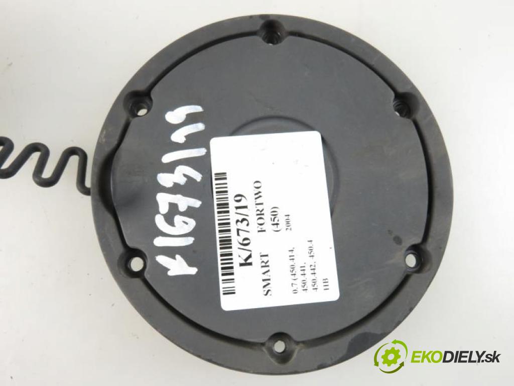 SMART FORTWO (450) 0.7 (450.414, 450.441, 450.442, 450.4 M 160.910 - 45 kW 61 km Dvierka nádrže paliva 0001513V010 (Ostatné)