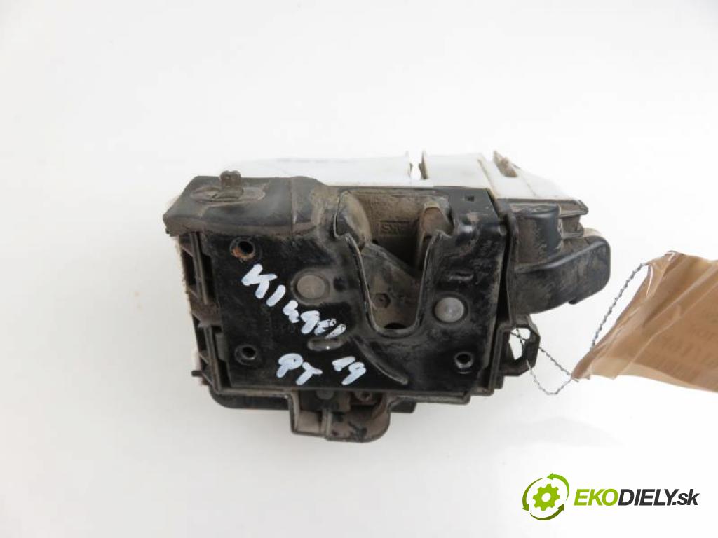 VW POLO III (6N2) FL 1.4 16V AUA,AHW,APE manual 5 stupňová 55 kW 75 km  zámok - 6N4839016C (Zámky)