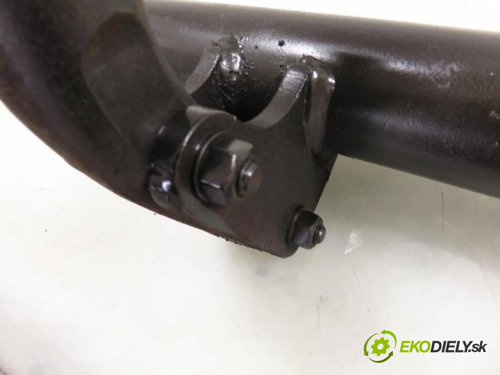 MITSUBISHI PAJERO II (V3_W, V2_W, V4_W) 2.8 TD (V46W) 4M40-T manual 5 stupňová 4X4 92 kW 125 km  Hák