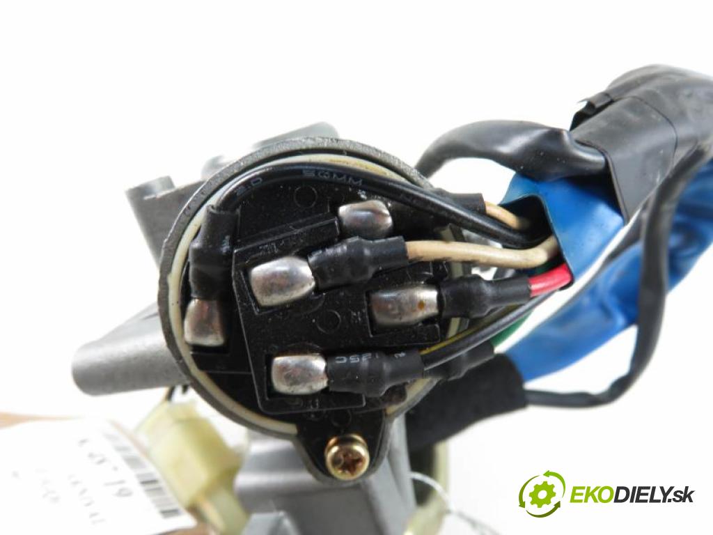 KIA CARNIVAL II (GQ) 2.9 CRDI J3 manual 5 stupňová 106 kW 144 km  spinačka  (Spínacie skrinky a kľúče)