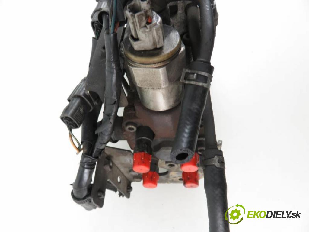 MAZDA 323 F VI (BJ) FL 2.0 DITD RF4F manual 5 stupňová 74 kW 101 km  Pumpa vstrekovacia RF4F13800/09650050207 (Vstrekovacie čerpadlá)