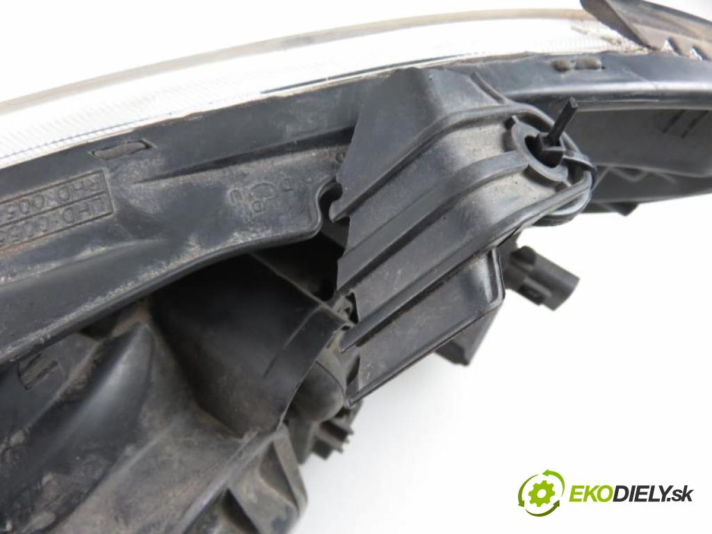 KIA CERATO 1.5 CRDI D4FA manual 5 stupňová 75 kW 102 km  Svetlo PP  (Svetlá predné)