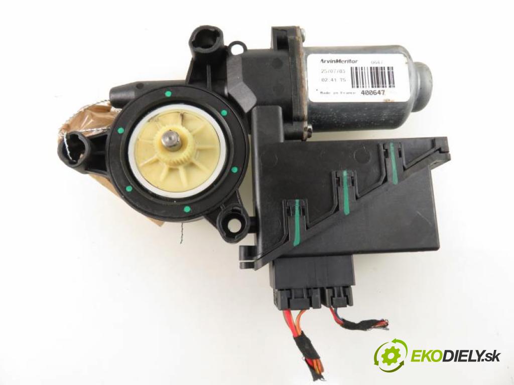 VW POLO IV (9N) 1.2 12V AZQ, BME manual 5 stupňová 47 kW 64 km  Motorček sťahovania okien LT 6Q0959811A/400647E (Ostatné)