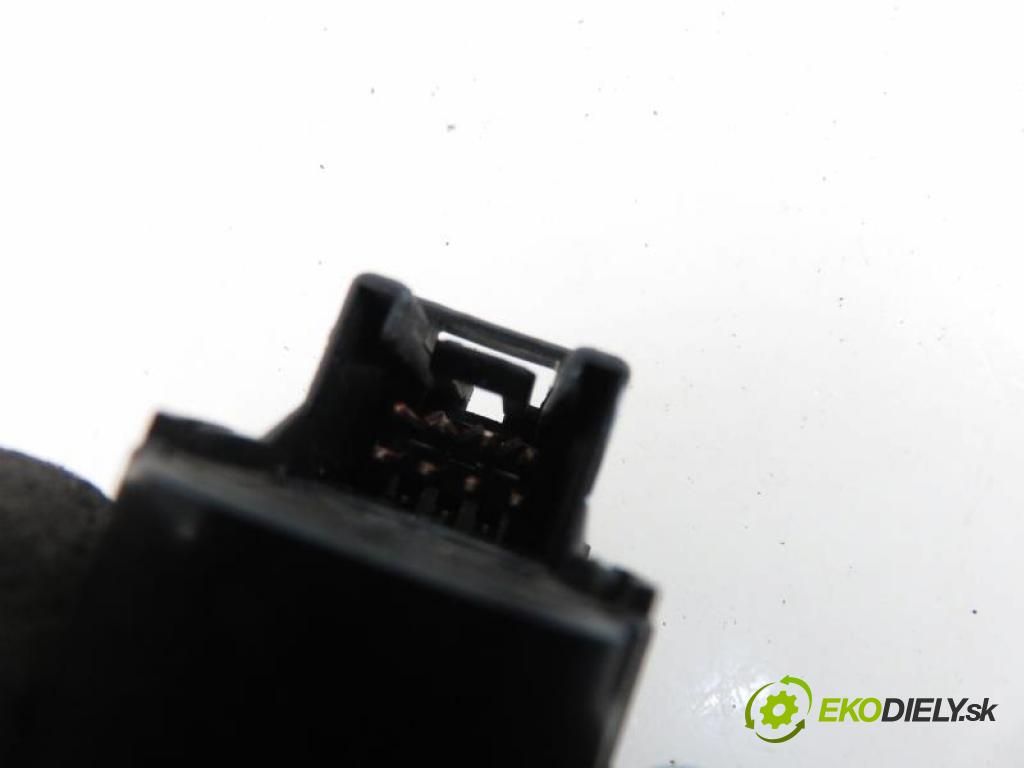 SUZUKI IGNIS II (MH) HB 2003 1248,00 Panele sterowania, przełączniki 1248,00 přepínač zpětných zrcátek 3795083E20;2313T