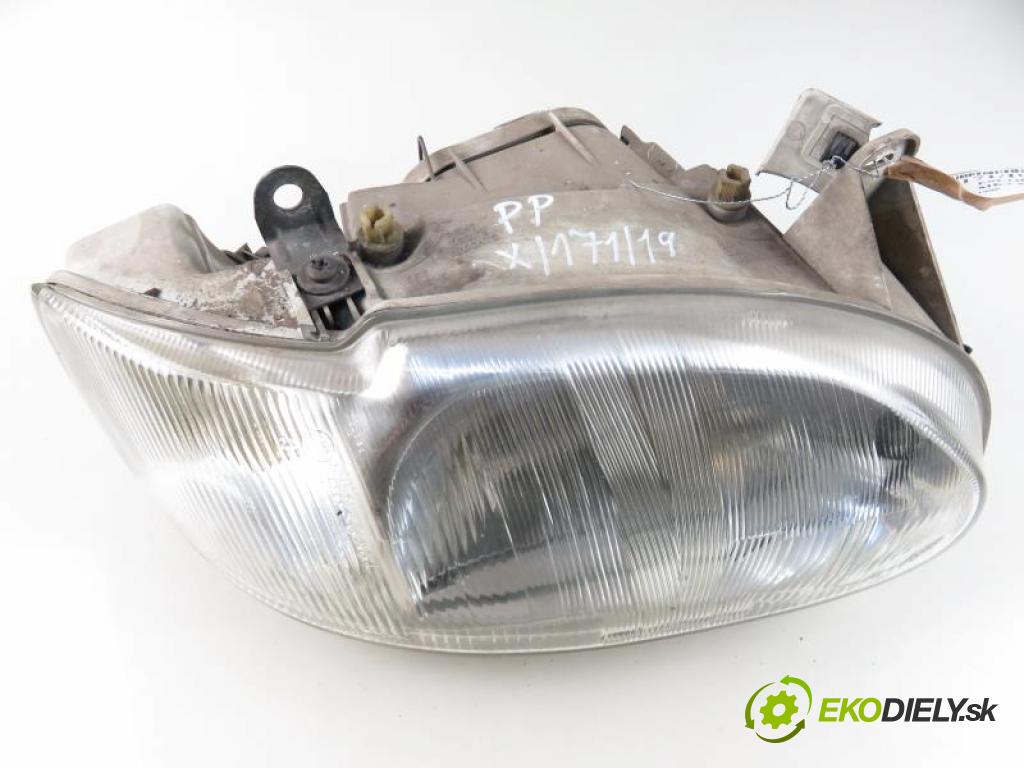 FORD ESCORT MK7 VII HB 1996 1,40 Lampy przednie 1391,00 Svetlo PP
