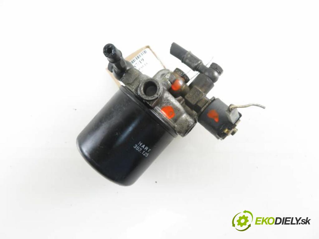 ERAD SPACIA HB 1997 0,50 Filtry oleju 505,00 Obal filtra oleja  (Obaly filtrov oleja)