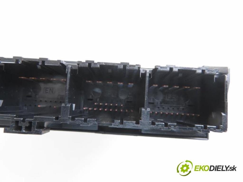 FORD FOCUS (DAW, DBW) HB 2001 1596,00 Moduły komfortu 1596,00 MODUL komfortu 1S7T15K600FA;5WK48730ABF