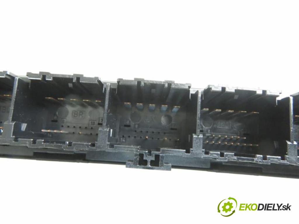 FORD FOCUS (DAW, DBW) HB 2001 1596,00 Moduły komfortu 1596,00 MODUL komfortu 1S7T15K600FA;5WK48730ABF
