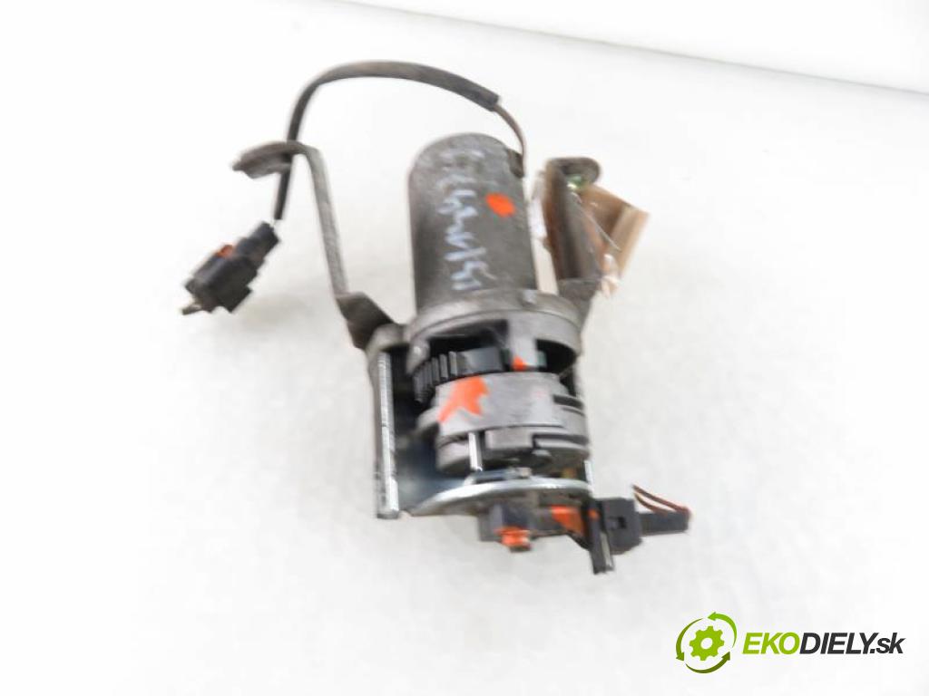 FORD MONDEO MK2 II KOMBI 1997 2,50 Pozostałe 2544,00 motorek tempomatu 0130009016;93BB9U558AH;0205005004
