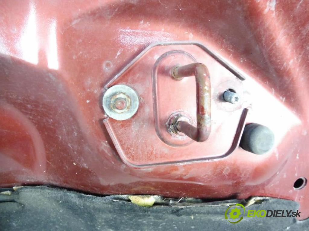 JAGUAR XF (X250) SEDAN 2010 375,00 5.0 Kompressor 5000,00 kapota 