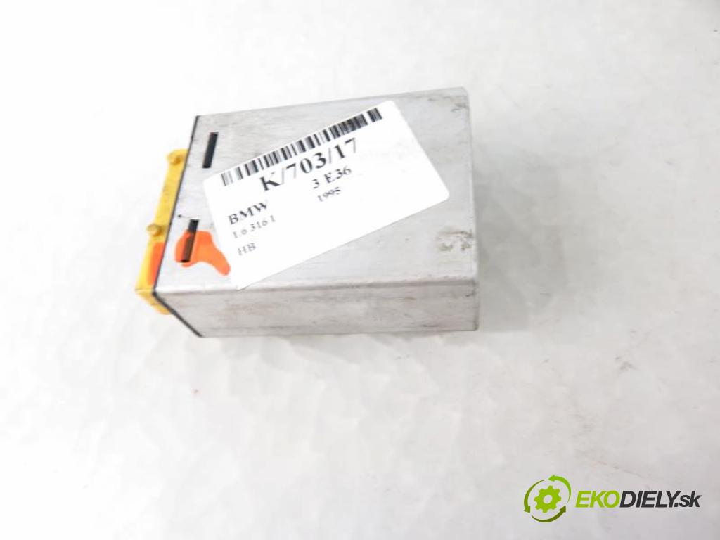 BMW 3 E36 HB 1995 1,60 Moduły komfortu 1596,00 MODUL EWS 61354378793