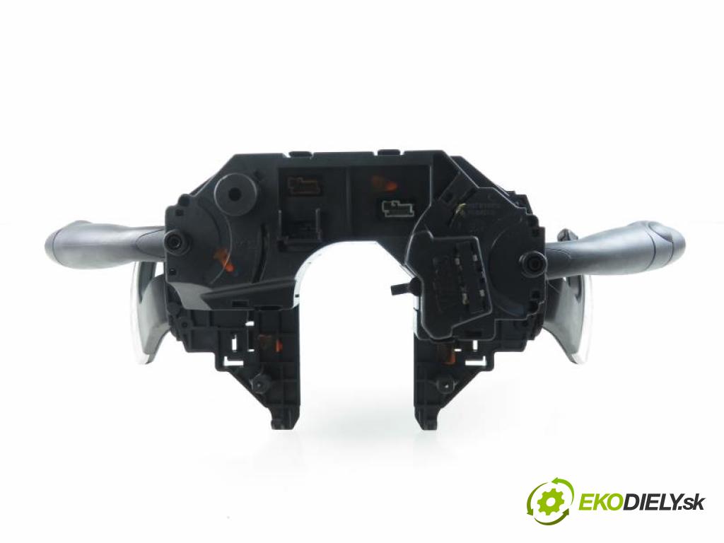 CITROEN C4 Grand Picasso I (UA_) VAN 2008 2,00 Panele sterowania, przełączniki 1997,00 PAKA/ŘAZENÍ/SADA: 96644965XT;96591774XT;96481641XT