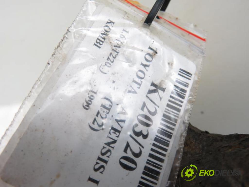 TOYOTA AVENSIS I (T22) KOMBI 1999 1,60 Zwrotnice 1587,00 náboj LP ABS